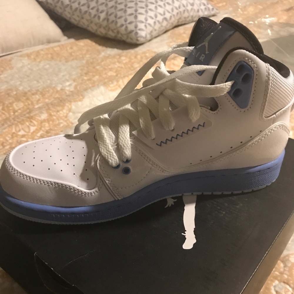 Jordan 1 Flight